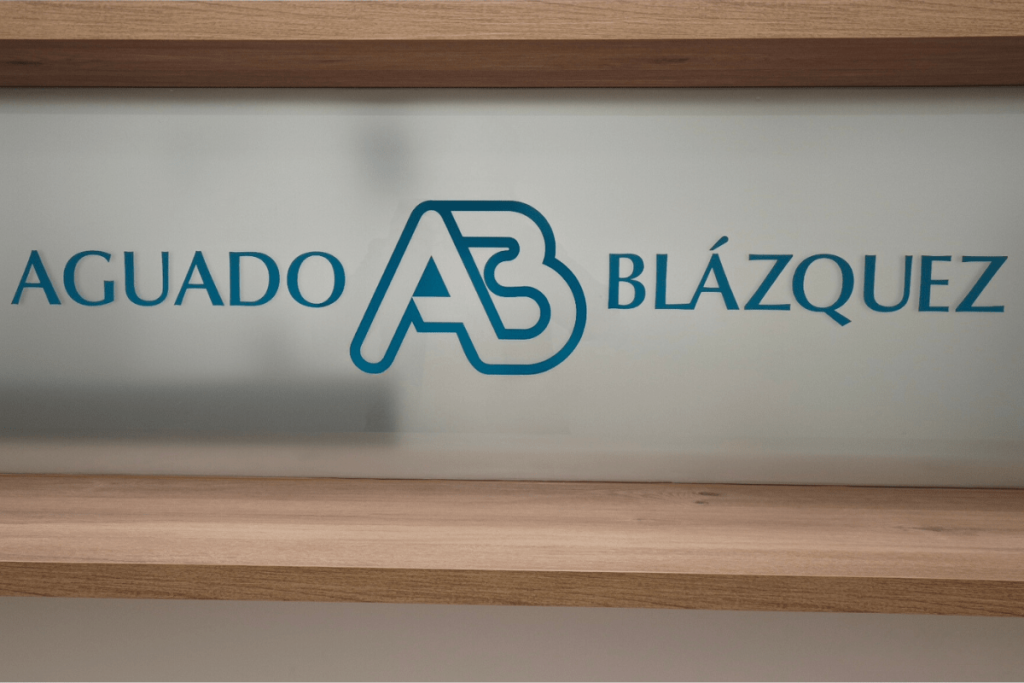 Web de Clínica Forense Aguado Blázquez, valoración médica y peritaje en Avilés